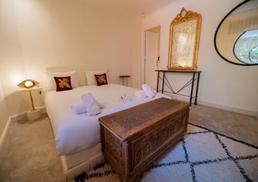 Extra Large suite With Jardin Marjorel View